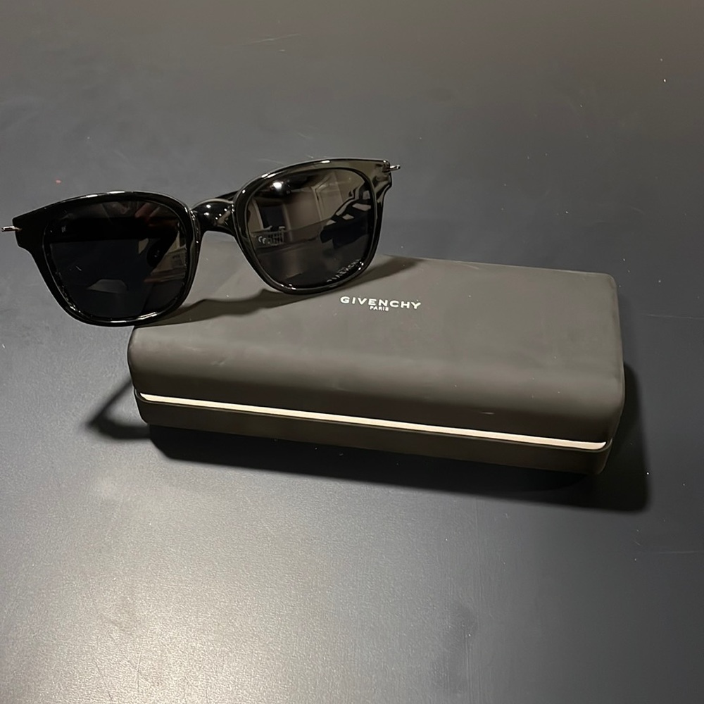 Givenchy Black Sunglasses, Polarized
